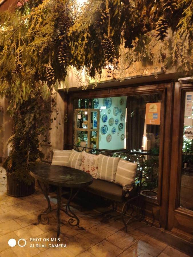 Honey Apartment Tiflis Dış mekan fotoğraf