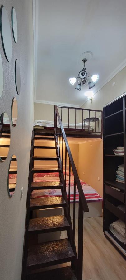 Honey Apartment Tiflis Dış mekan fotoğraf